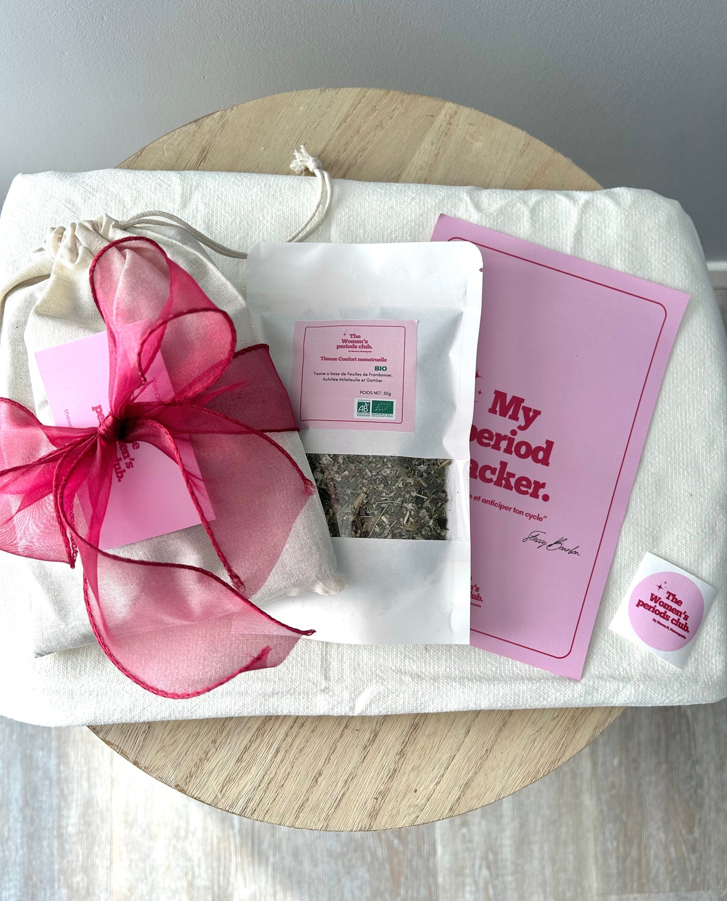Coffret de Noël prêt à offrir Tisane « confort menstruelle » plus que 3 en stock