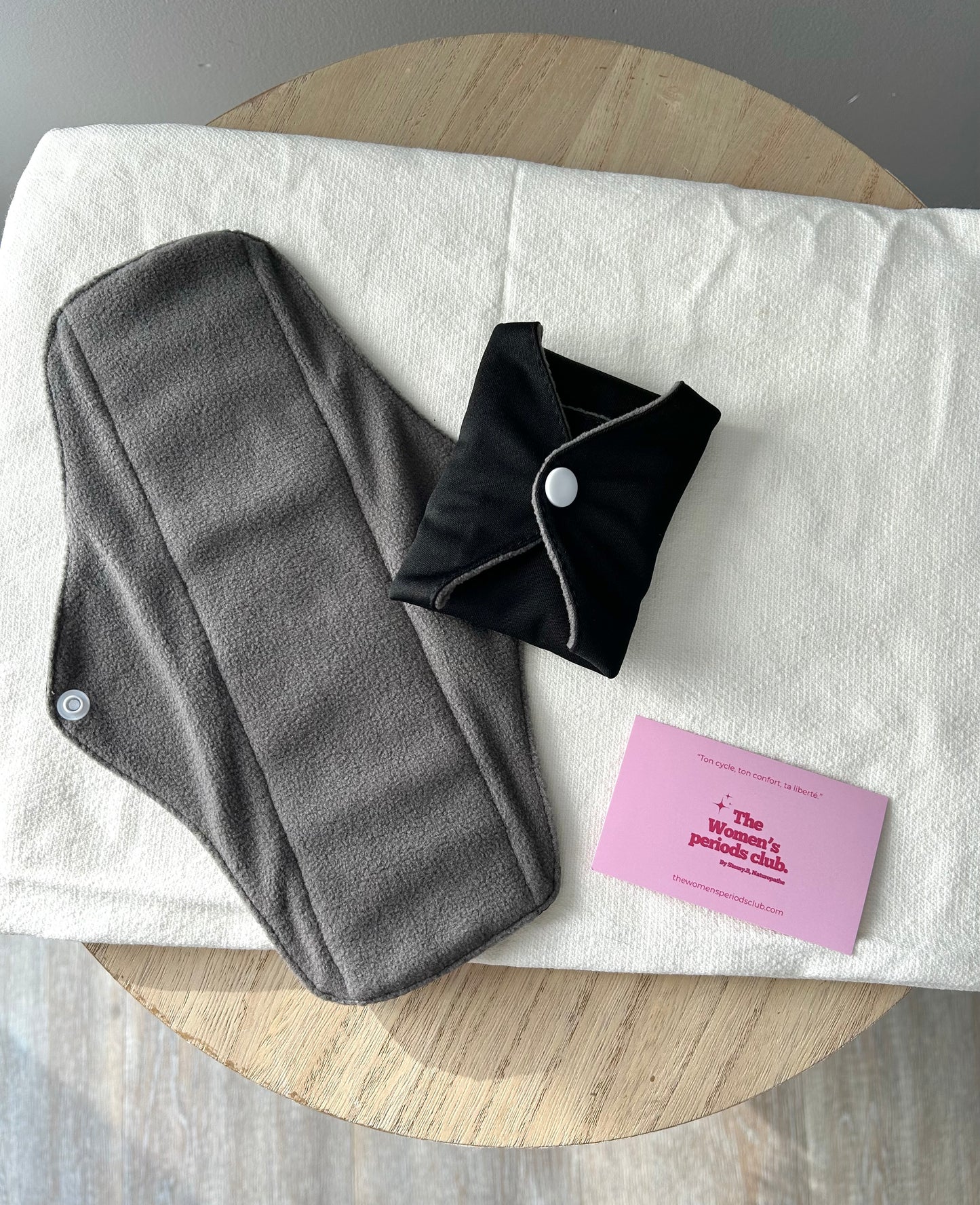 Coffret découverte de Noël à offrir Serviette + tisane « Confort menstruelle » plus que 3 en stock